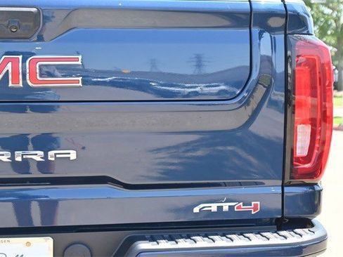 Used 2023 GMC Sierra 2500 AT4 w/ AT4 Premium Plus Package image 6