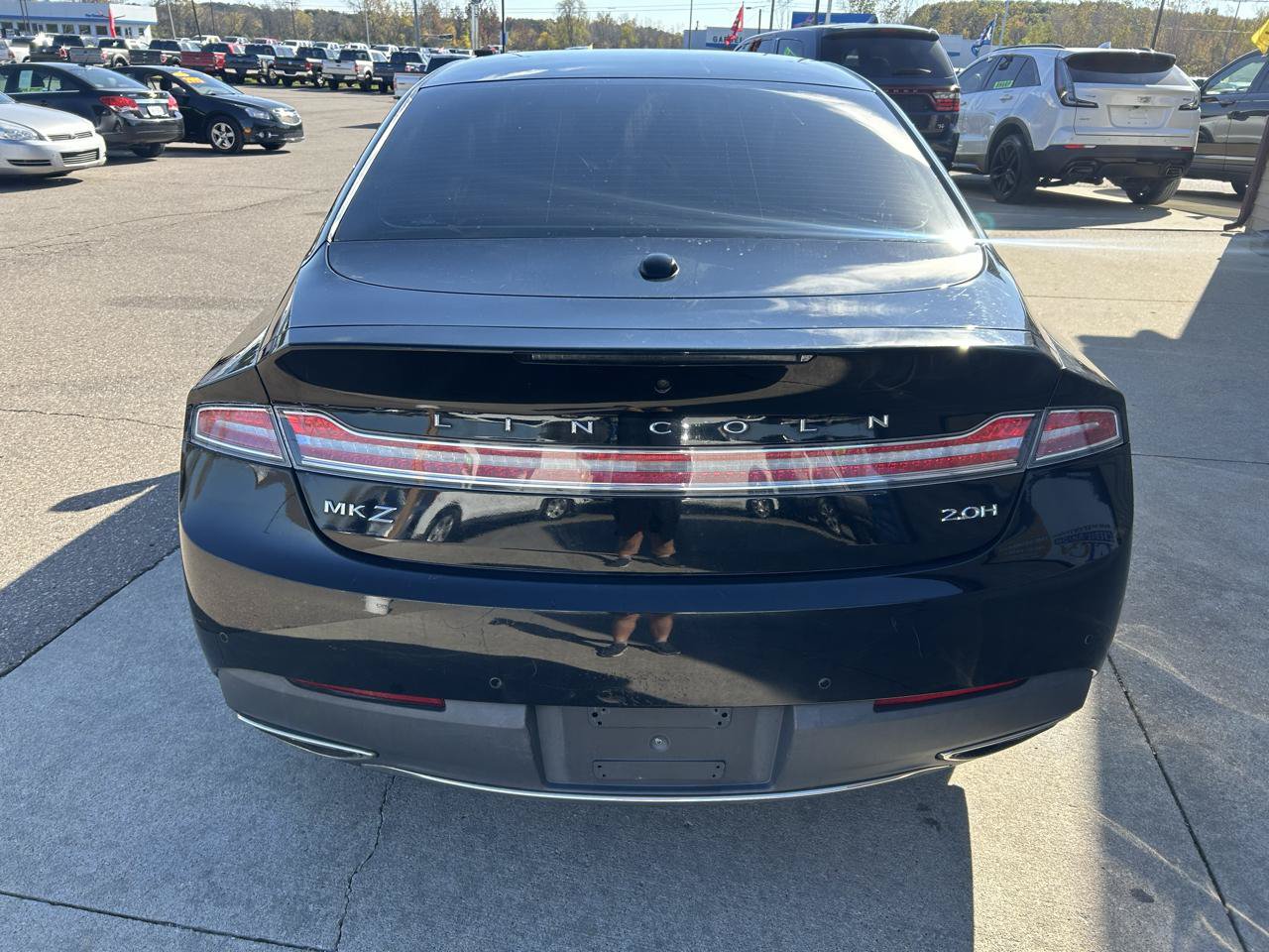 Used 2017 Lincoln MKZ Select w/ Select Plus Package FWD image 6