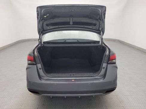 Used 2023 Nissan Versa SV FWD image 29