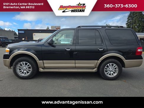 Used 2011 Ford Expedition XLT w/ 202A Rapid Spec Order Code AWD/4WD image 2