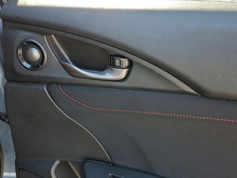 Used 2021 Honda Civic Type R image 14