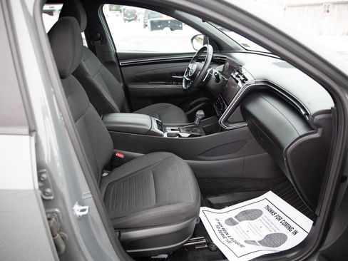 Used 2023 Hyundai Santa Cruz SEL Premium w/ Cargo Package AWD/4WD image 19