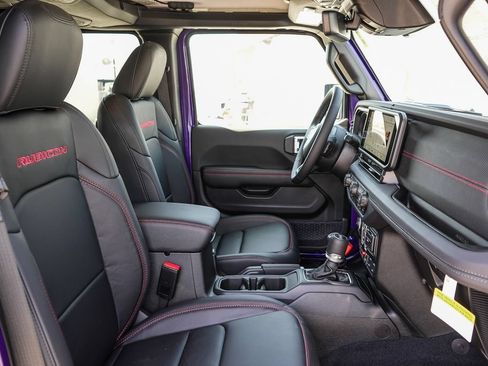New 2026 Jeep Wrangler Unlimited Rubicon AWD/4WD image 17
