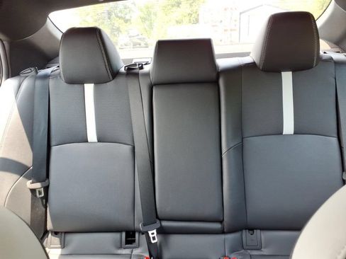 Used 2025 Toyota Camry SE FWD image 15