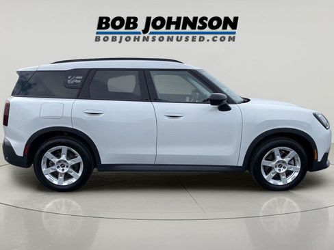 Used 2025 MINI Cooper Countryman S w/ Comfort Package Max AWD/4WD image 2