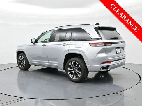 Used 2023 Jeep Grand Cherokee Overland image 8
