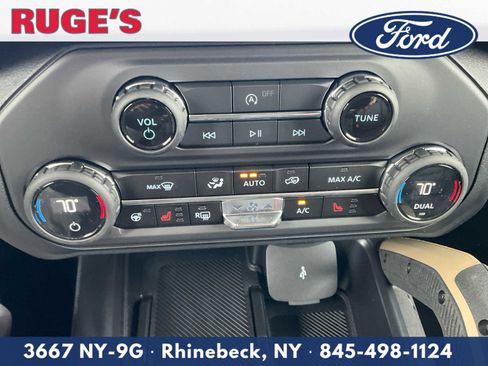 New 2026 Ford Bronco Badlands image 25