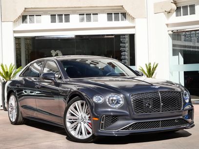 New 2025 Bentley Flying Spur Plug-In Hybrid