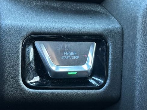 Used 2025 GMC Yukon Denali image 23