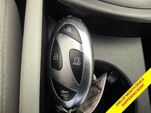 Certified 2025 Hyundai Kona SEL AWD/4WD image 17