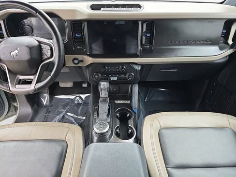 Used 2023 Ford Bronco Wildtrak AWD/4WD image 10