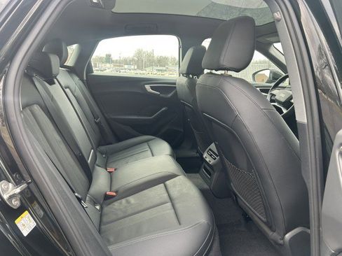 Used 2025 Audi A5 2.0T Premium w/ Convenience Package image 25