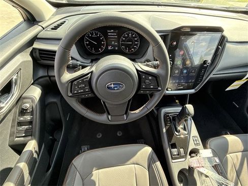 New 2025 Subaru Crosstrek 2.5i Limited w/ Crosstrek Mirror Package image 14