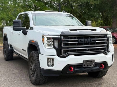 Used 2023 GMC Sierra 2500 AT4 w/ AT4 Premium Plus Package AWD/4WD image 7