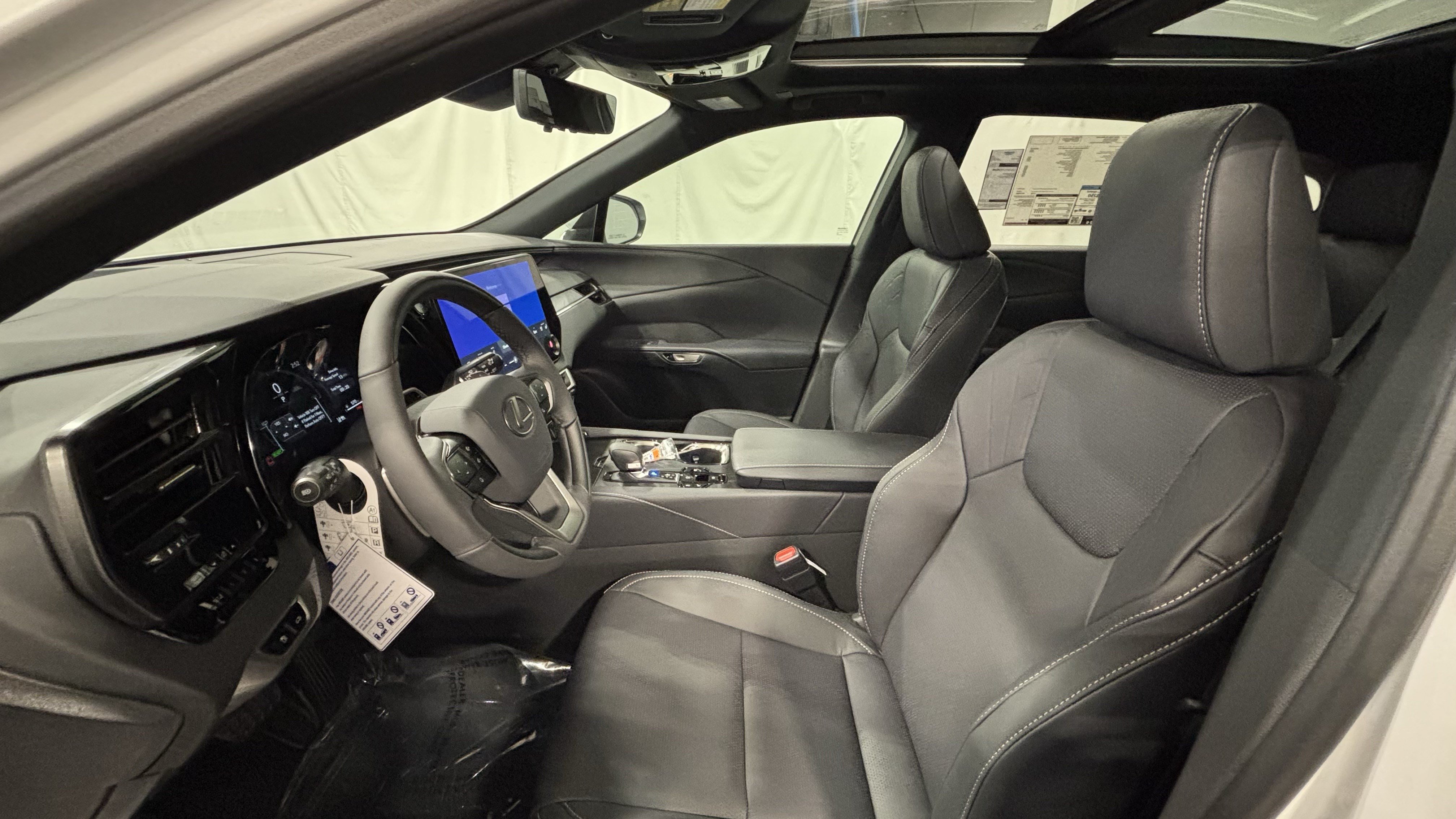 New 2026 Lexus RX 350h AWD/4WD image 12