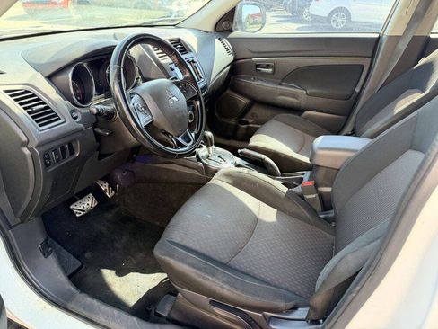Used 2017 Mitsubishi Outlander Sport ES AWD/4WD image 9