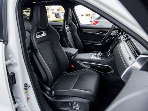 New 2026 Jaguar F-PACE R-Dynamic S image 26