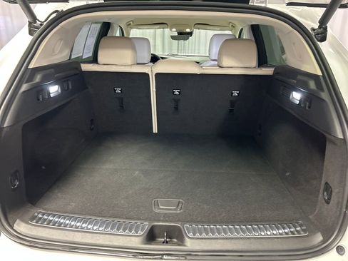 Used 2021 Buick Envision Avenir w/ Technology Package II image 24