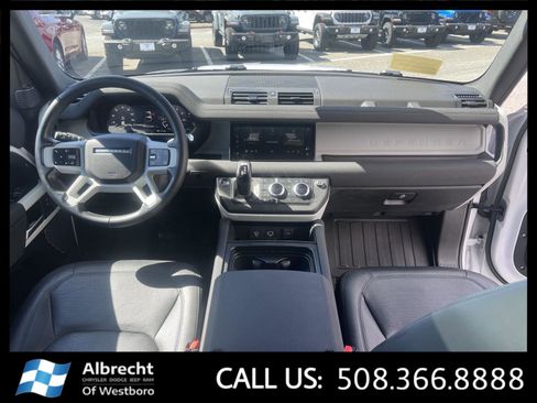 Used 2023 Land Rover Defender 90 SE AWD/4WD image 18