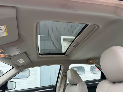 Used 2006 Chrysler 300 C w/ Sound Group II RWD image 8