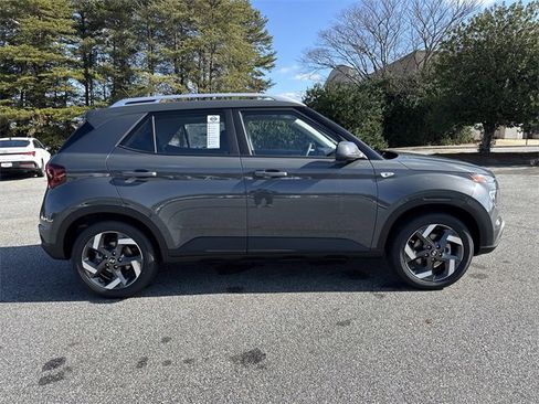 New 2026 Hyundai Venue SEL image 8