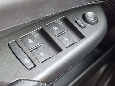 Used 2012 Cadillac SRX Luxury FWD image 13