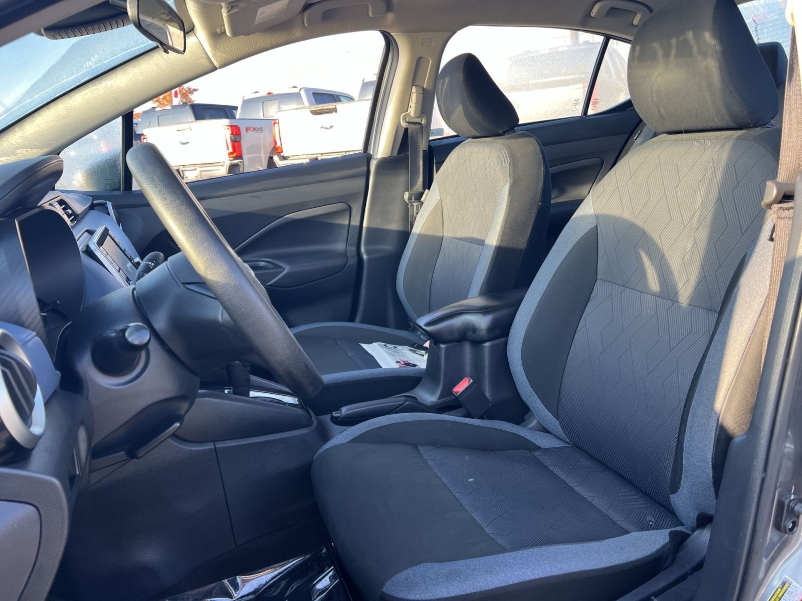 Used 2024 Nissan Versa SV FWD image 13