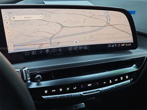 Used 2026 Cadillac Lyriq V image 11