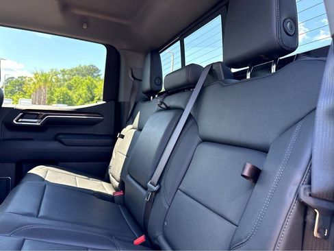 Certified 2024 Chevrolet Silverado 1500 LT Trail Boss w/ Convenience Package II AWD/4WD image 21