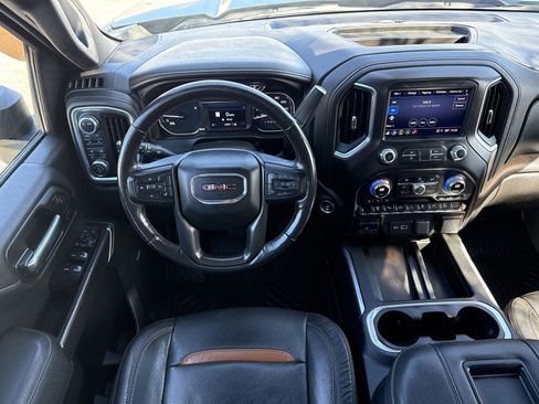 Used 2022 GMC Sierra 2500 AT4 w/ AT4 Preferred Package AWD/4WD image 15