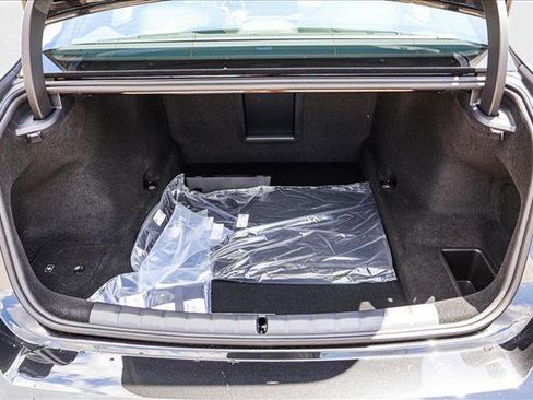 New 2025 BMW 760i xDrive image 23