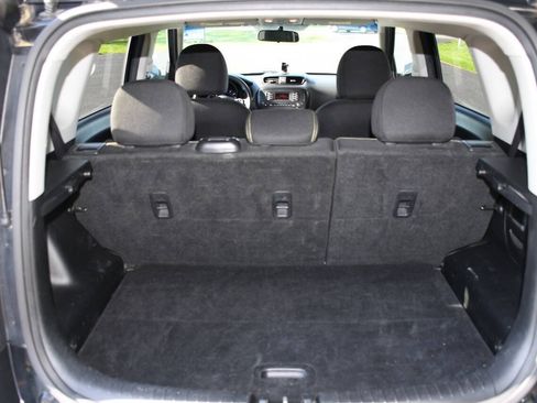 Used 2015 Kia Soul + FWD image 18
