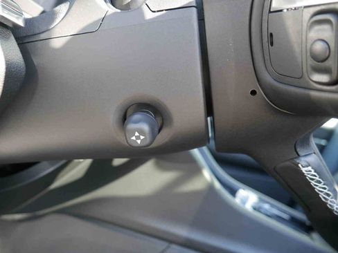 New 2025 Jeep Grand Cherokee Overland w/ Adv Protech Group III image 26