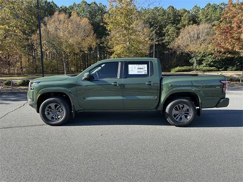New 2026 Nissan Frontier SV image 5