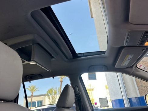 Used 2019 Honda Pilot Touring image 21