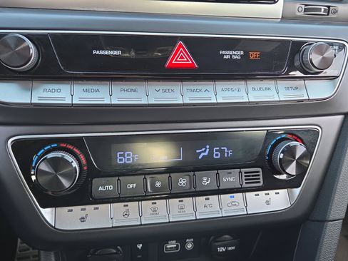 Used 2019 Hyundai Sonata Sport w/ Tech Package 03 FWD image 30