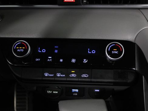 Certified 2026 Hyundai Elantra Sport FWD image 22