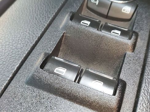 Used 2022 Ford F250 Lariat w/ Lariat Ultimate Package image 34