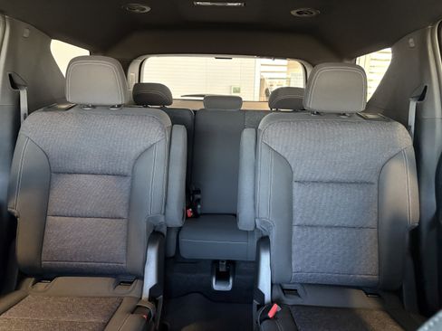 New 2026 Chevrolet Traverse LT w/ Midnight/Sport Edition image 19