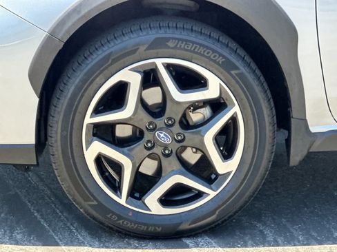 Used 2020 Subaru Crosstrek 2.0i Limited w/ Moonroof Package w/Navigation AWD/4WD image 27