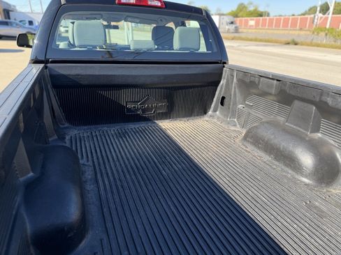 Used 2017 Toyota Tundra SR image 8