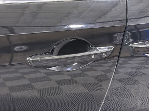 Used 2025 Honda Odyssey EX-L image 16