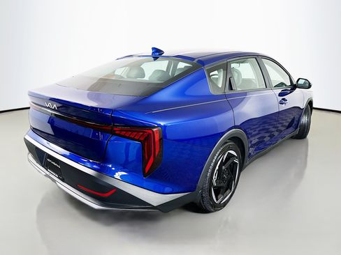 Certified 2025 Kia K4 EX FWD image 7