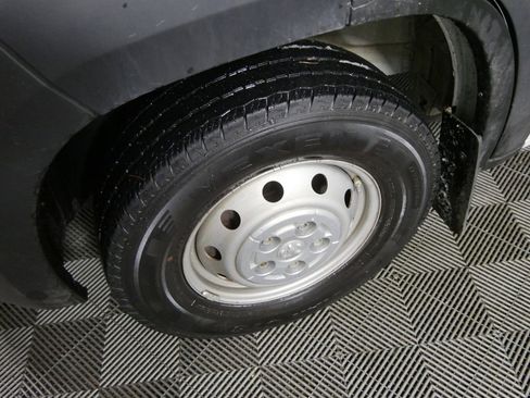 Used 2021 RAM ProMaster 2500 w/ Convenience Group image 19