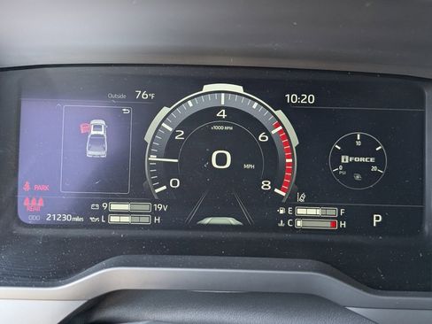 Used 2025 Toyota Tundra Limited w/ TRD Off-Road Package image 19