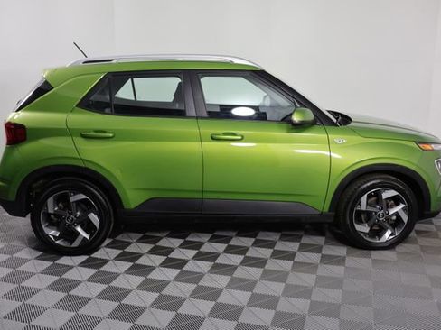 Used 2023 Hyundai Venue SEL w/ Cargo Package image 9