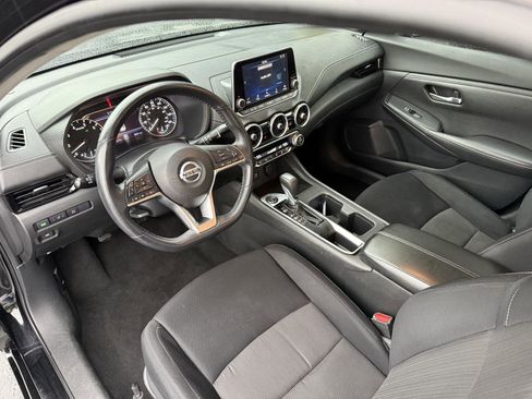 Used 2021 Nissan Sentra SV image 11
