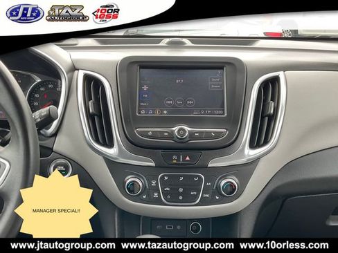 Used 2022 Chevrolet Equinox LT image 15