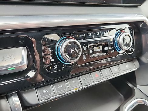 Used 2022 GMC Sierra 1500 Denali Ultimate image 18