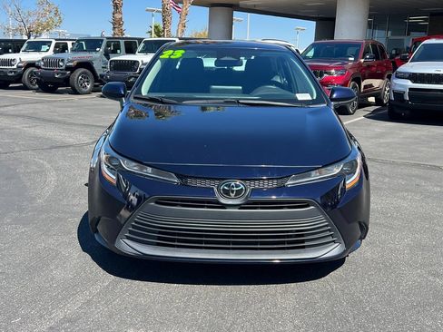 Used 2023 Toyota Corolla LE image 9